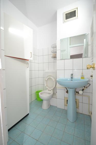 ap. 2 camere, decomandat, 2 bai, zona Aradului - 10