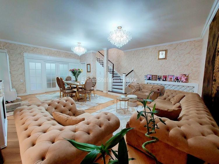 Casa S+P+1+Pod  , 5 Camere  Strada Silvia, Doamna Ghica