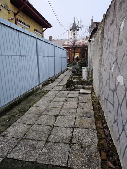 Casa individuala | Zona Costeasca | Curte 113 mp | M. Jiului 16' | 203 mp teren - 20