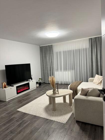 BRASADAS vinde ap 2 cam etajul 2 in Micro 17. - 5