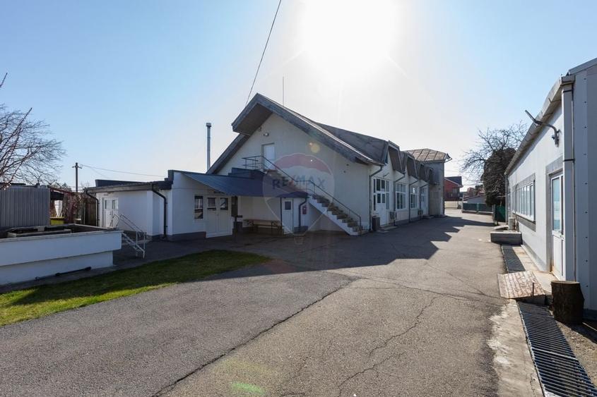 Spatiu comercial de 944 mp de inchiriat, zona Serbanesti - 47