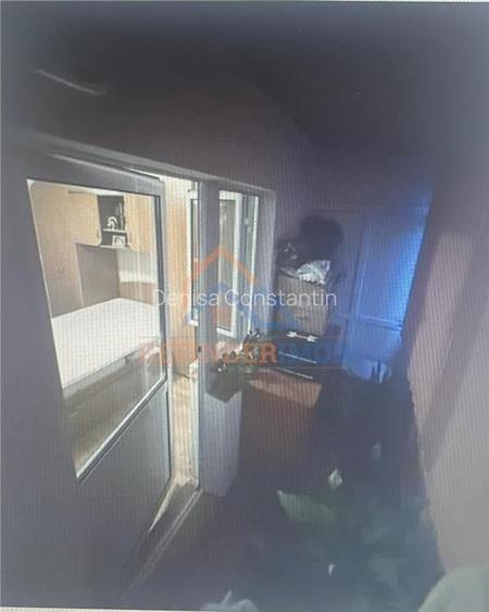 Vanzare apartament 2 camere, zona Berceni- Huedin