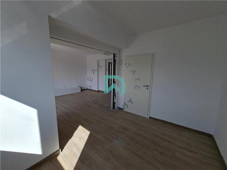 Apartament cu 3 camere decomandat în Avantgarden