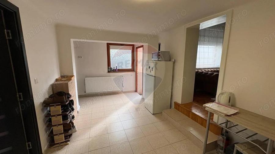 Casa renovata cu 3 camere zona Mosnei - 8