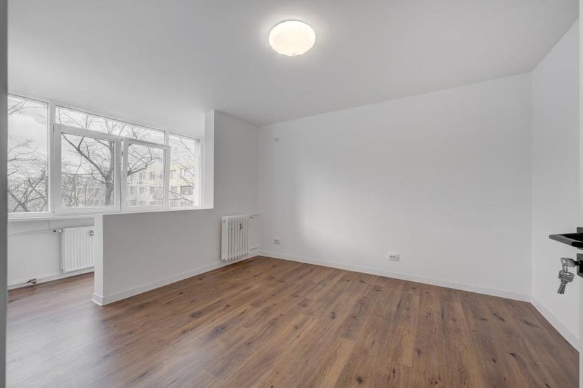 TITAN – OZANA, APARTAMENT 3 CAMERE 66 MP TOTAL, ETAJ 3 DIN 4, RENOVAT! - 1