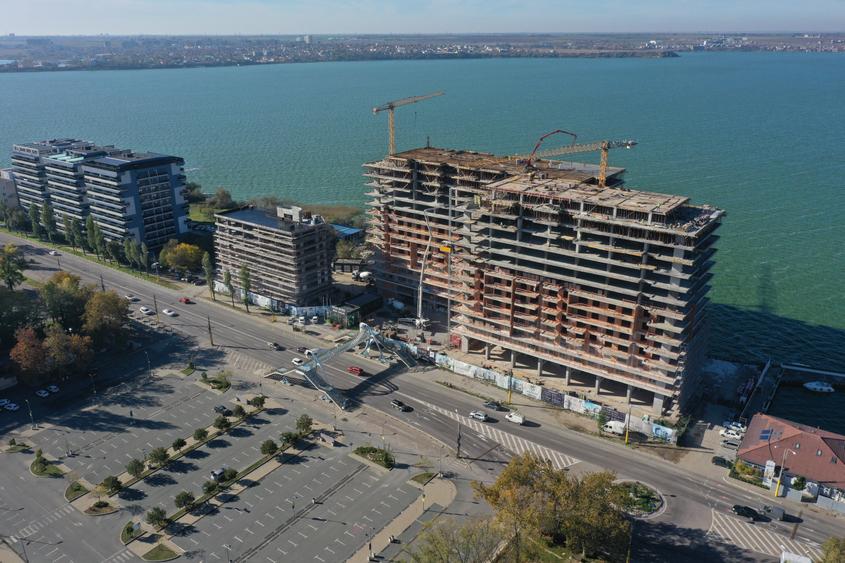 SOLID SKYLINE MAMAIA REX- 3CAMERE VEDERE FRONTALA MARE - SMART HOME - 16