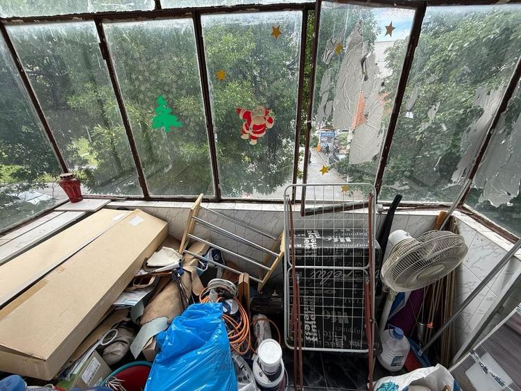Apartament cu 3 camere în Spitalul Județean