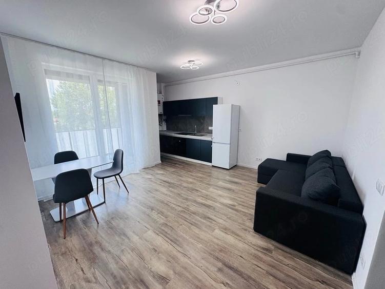 Apartament cu 2 camere decomandat în Griviței