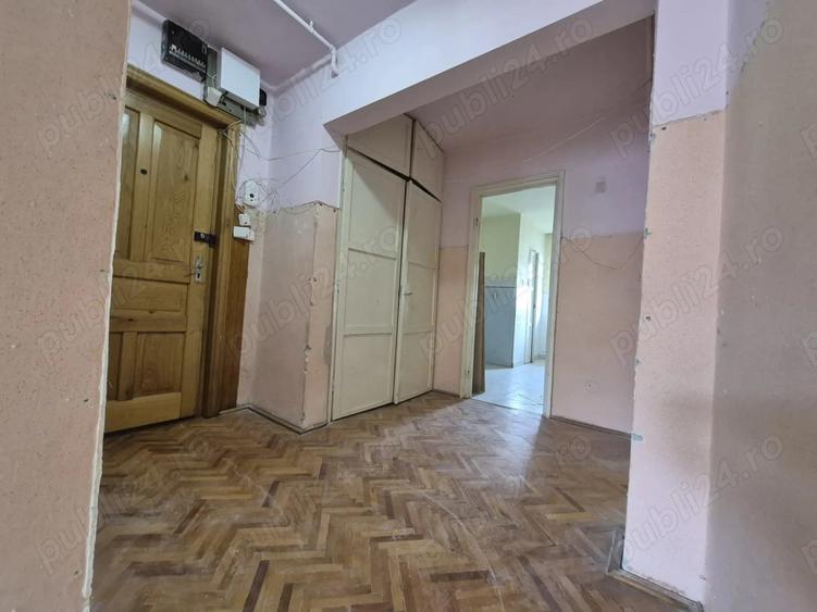Oportunitate investi?ie Apartament 3 camere, ultracental Marghita - 8