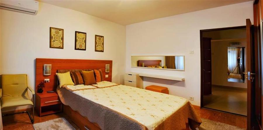 Inchiriere apartament 3 camere Lux Unirii-Fantani - 2