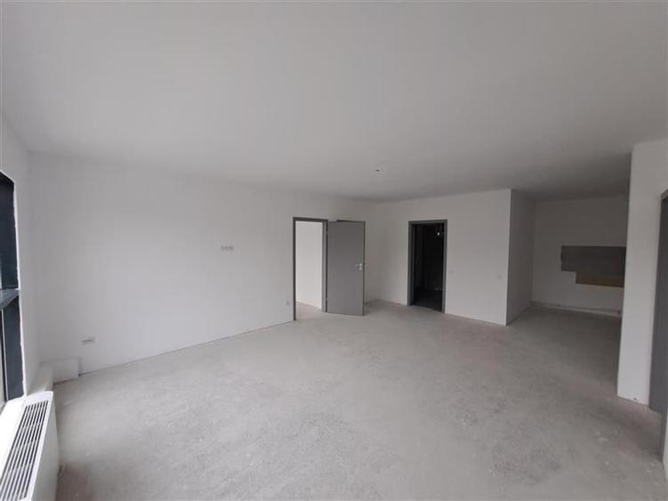 Hala/Spatiu comercial, 1200 mp utili + 1750 mp teren, situat in Baciu! - 13