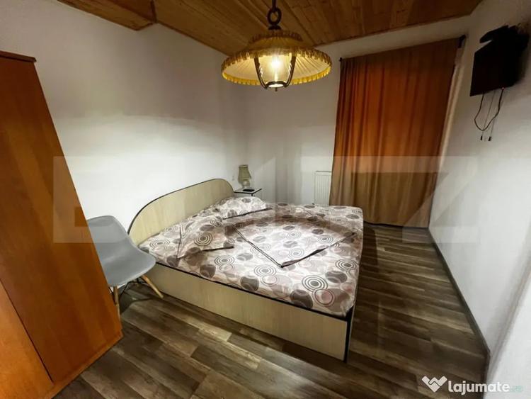 Casă cu 3 camere cu Teren 400 Mp în Beclean