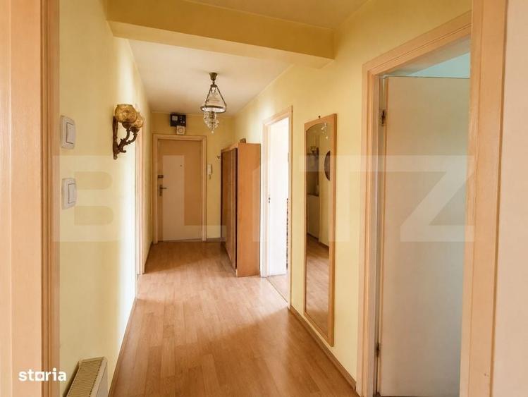 Apartament cu 3 camere decomandat în Deve