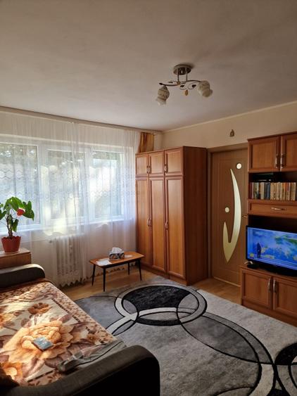 Apartament cu 2 camere semidecomandat în George Enescu