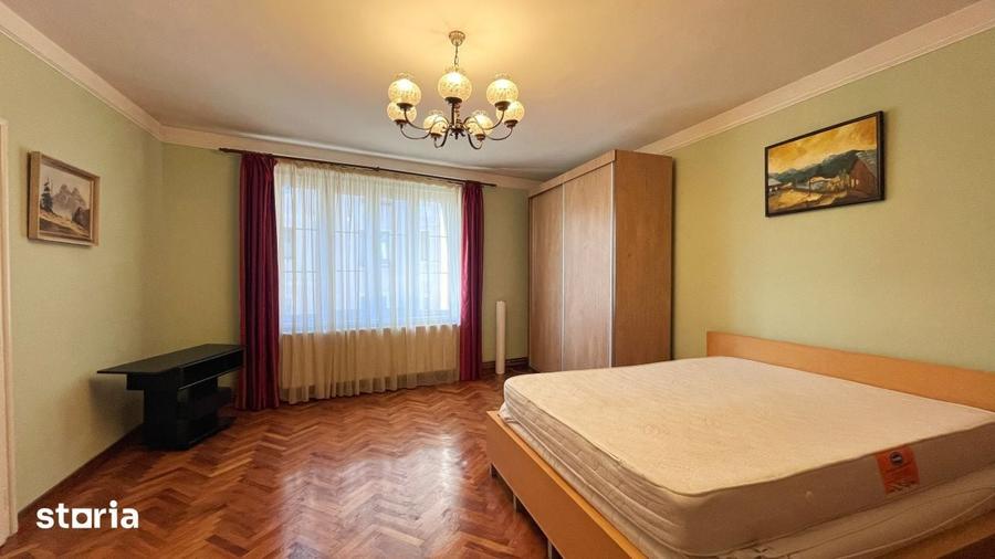 Apartament cu 3 camere decomandat, mobilat în Central