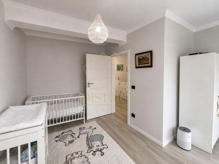 Duplex cu 4 camere cu Canalizare în Dumbrăvița