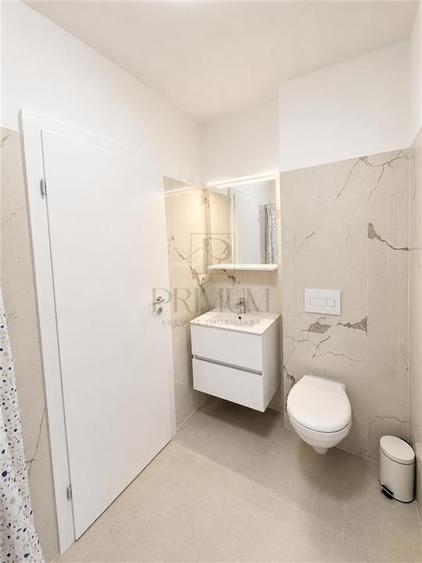 Apartament cu 2 camere decomandat, mobilat în Aradului