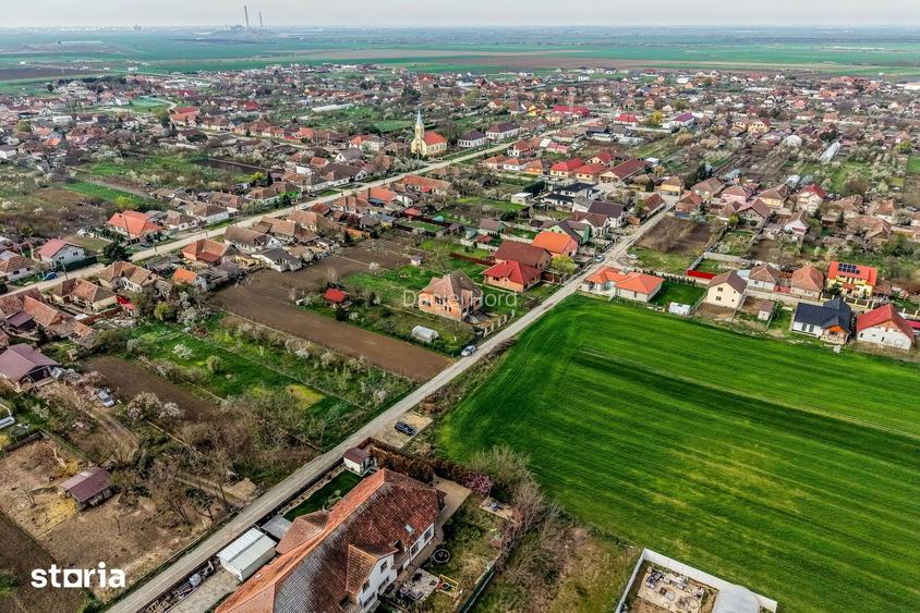 PRET NOU! Casa 6 camere - la ro?u - Zimandcuz, Arad COMISION 0