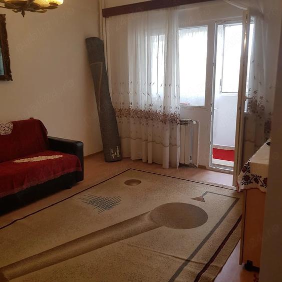 Apartament cu 2 camere decomandat în Alexandru cel Bun