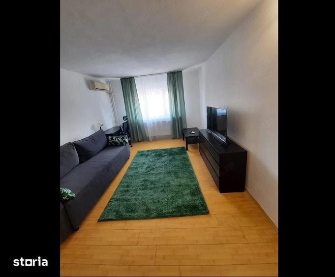 Apartament cu 2 camere decomandat în Aviației