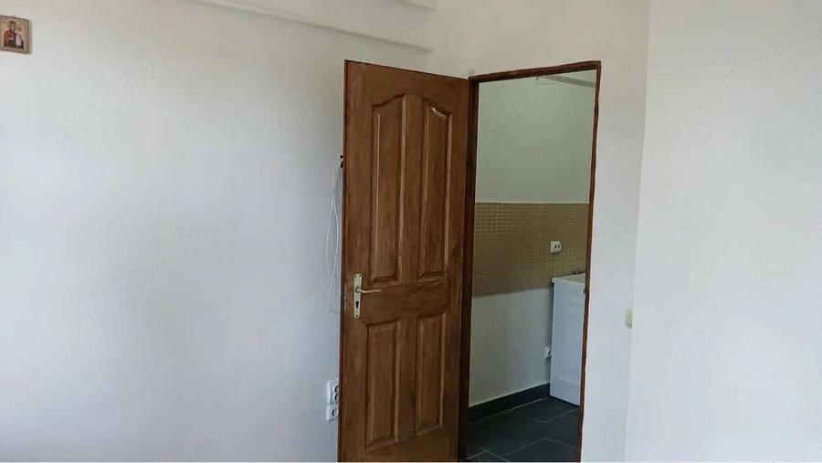 Garsonieră decomandată în Astra