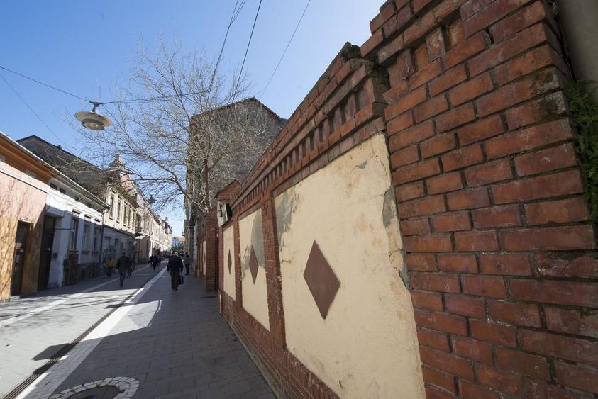 Teren Construcții intravilan de 1213 mp, în Ultracentral