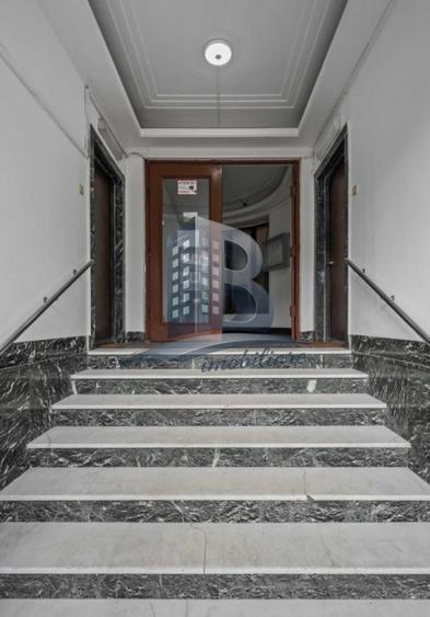 Garsonieră semidecomandată, mobilată în Unirii