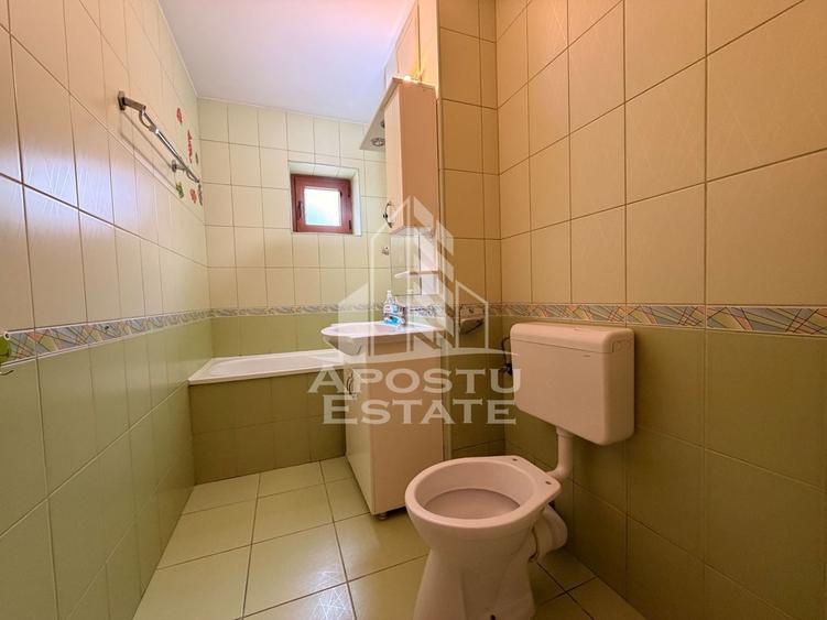 Apartament cu 2 camere semidecomandat, mobilat în Lugojului