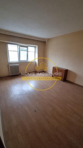 Apartament cu 2 camere decomandat în Bicaz