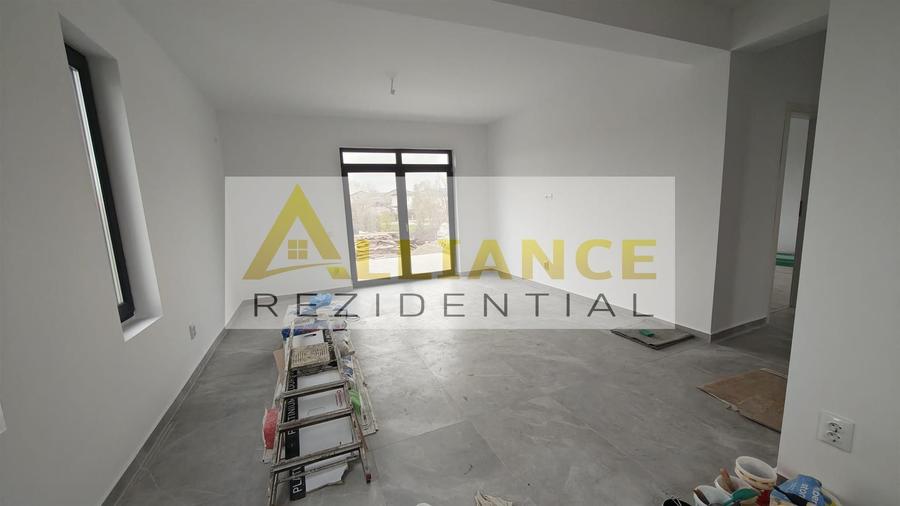 Casă individuală cu 3 camere cu Canalizare în Berceni