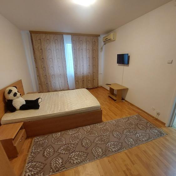 Garsoniera,Dristor,Metrou,bl.reabilitat,et.5/9,DECOMANDATA,Amenajata,mobilata - 1