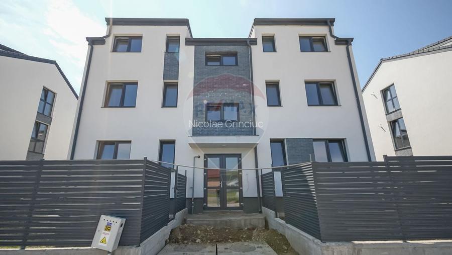 Apartament cu 2 camere decomandat în Sânpetru Apartament cu 2 camere decomandat în Sânpetru