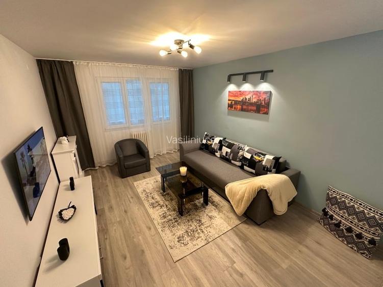 Inchiriez apartament 2 camere decomandate