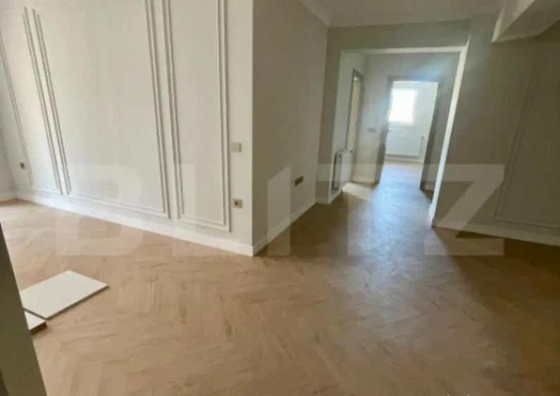 Apartament cu 3 camere balcon mare, panorama superba, - 11