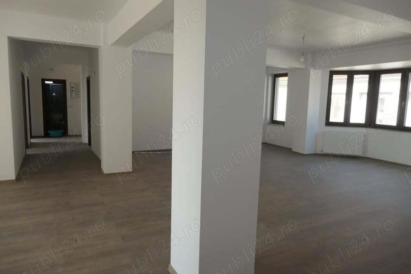 Spatiu pentru birouri - suprafata utila 180 mp - zona Pia?a Romana - 2