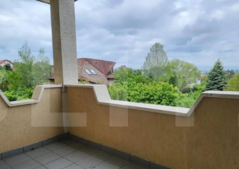 Casa la Platoul Cornesti cu 12 camere cu Piscina Interioara - 6