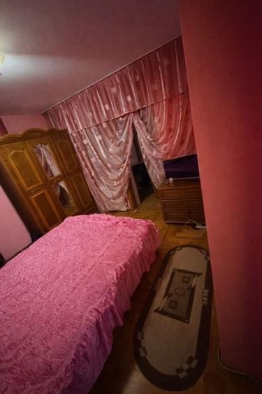 Vand apartament 3 camere Draganesti-Olt - 2