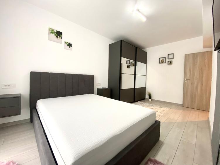 Apartament cu 3 camere de închiriat - 8