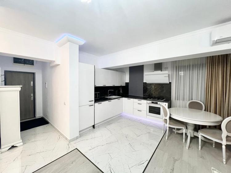 PRIMA INCHIRIERE / RECONFIGURAT IN 3 CAMERE / SCOALA AMERICANA - 1