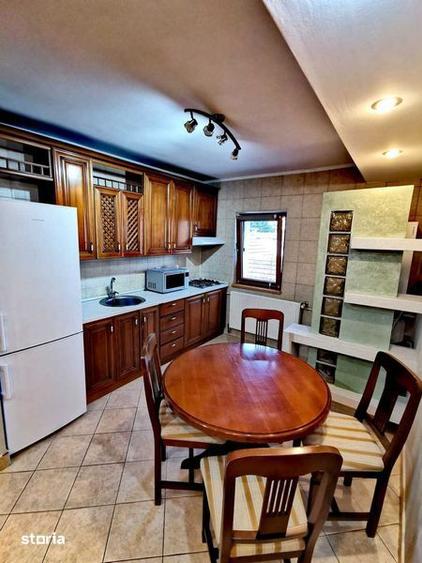 Apartament cu 4 camere decomandat în Central