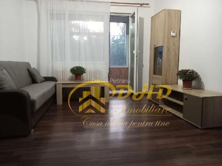 Apartament 2 camere, semidecomandat, zona P. Ros