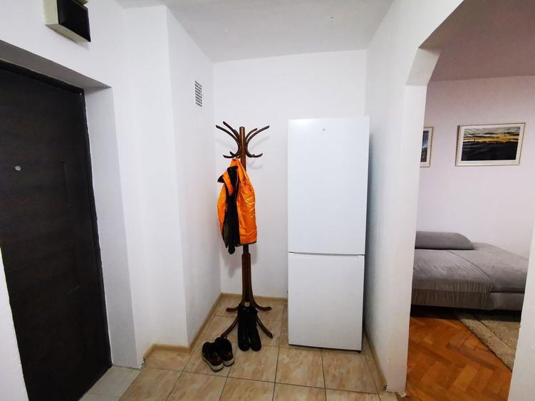 Vand apartament 2 camere - 6