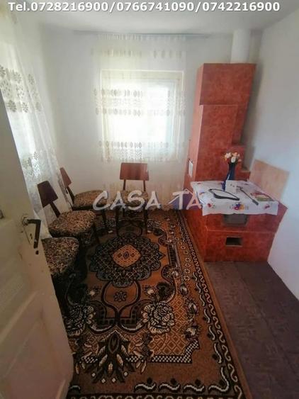 Casa situata in Bumbesti Pitic - Carligei - 9