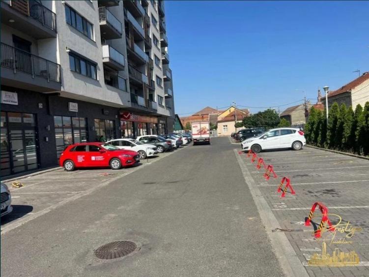 Spatiu comercial/birouri de inchiriat in bloc nou - Prima Sucevei - 13
