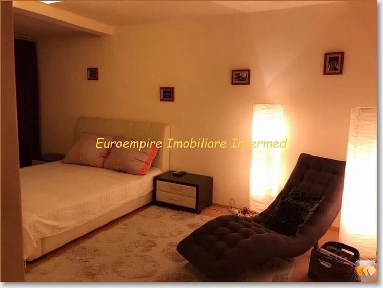 De inchiriat vila cu 5 camere in loc. Ovidiu jud. Constanta - 3