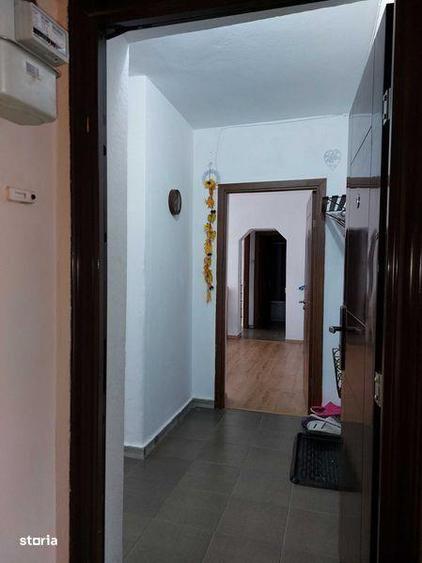 Apartament de 3 camere de inchiriat, centrala termica, bloc izolat. - 1