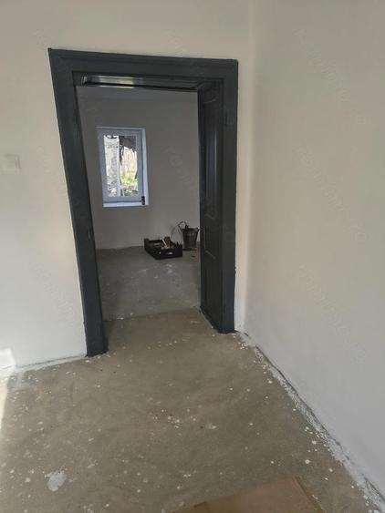 Vand casa in comuna Tormac - 4