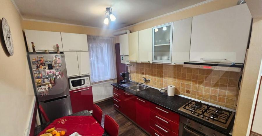Apartament 3 Camere Decomandat Etaj 1, Zona Tudor, 70mp - 9