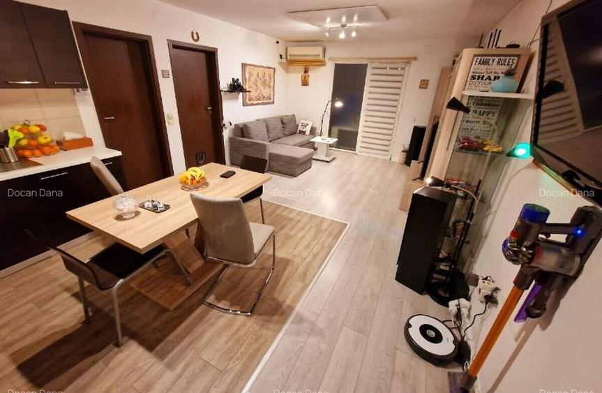 Apartament cu 3 camere decomandat, mobilat în Tunari