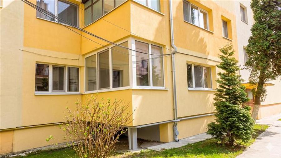 Apartament 2 camere 46mp, Central, langa Gara CFR si Facultatea de Litere - 1
